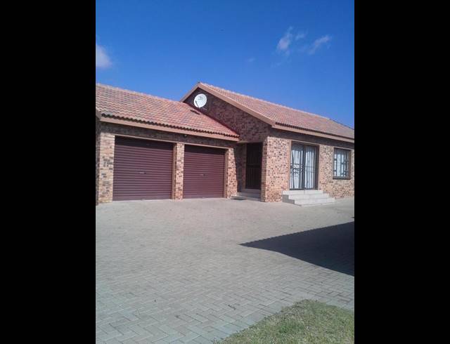3 BEDROOM PROPERTY TO RENT IN BETHALRAND